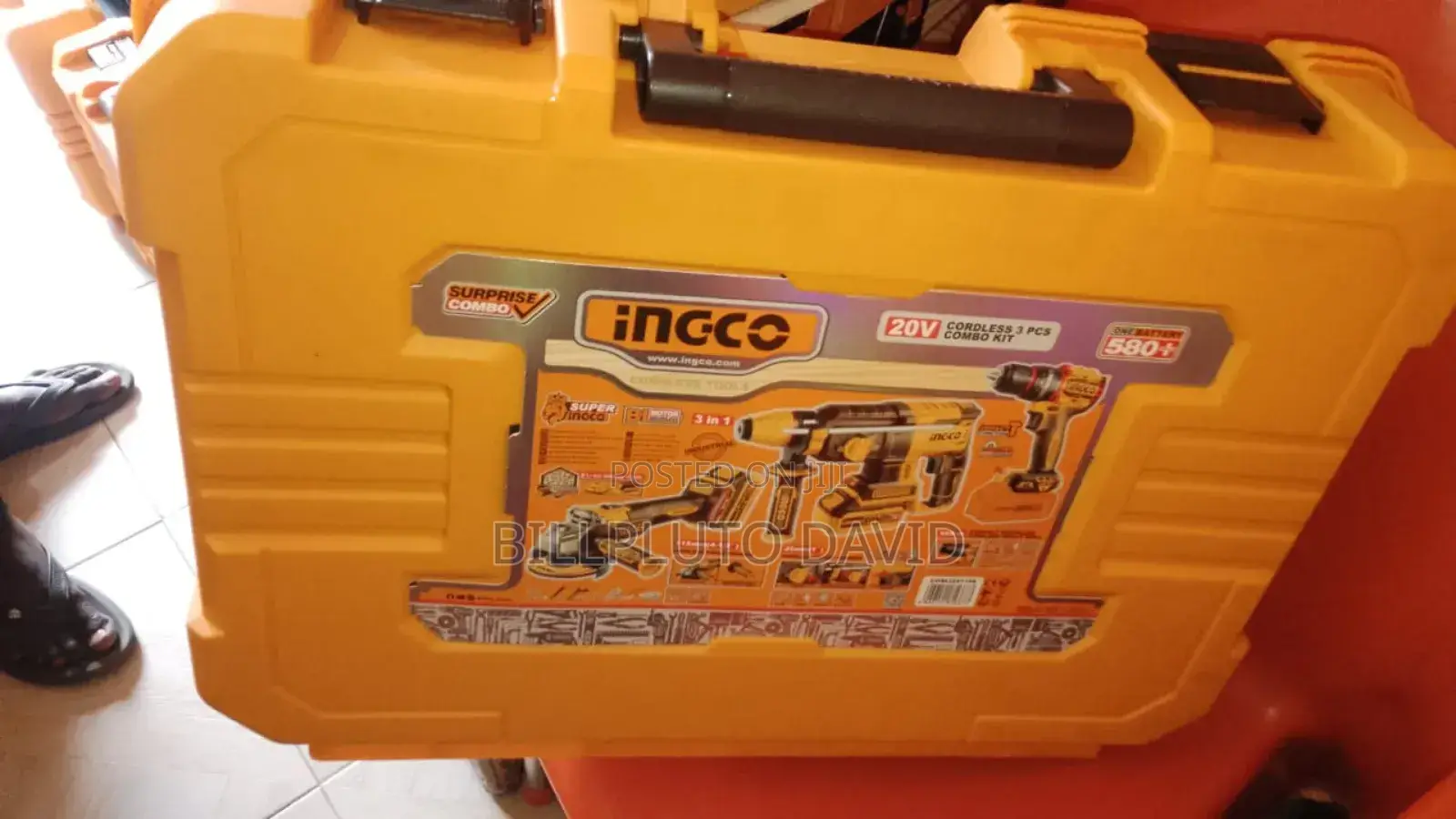 Dewalt 4-in-1 Cordless Combo Tool Set,