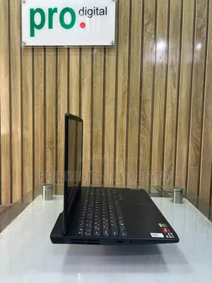 Laptop Lenovo Ideapad 3 8GB AMD Ryzen 5 SSD 256GB