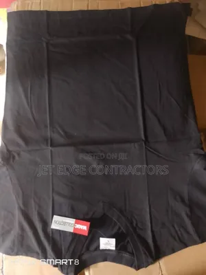 Black v-Neck