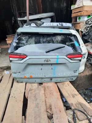 Toyota Rav4 Booth 2020