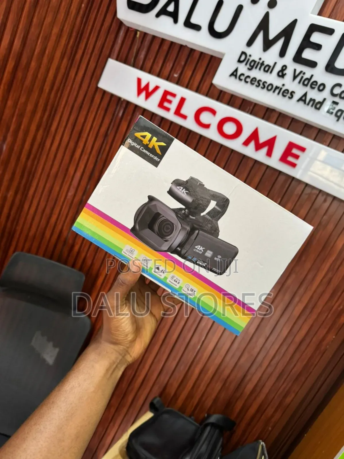 Professional 4k Comcoder