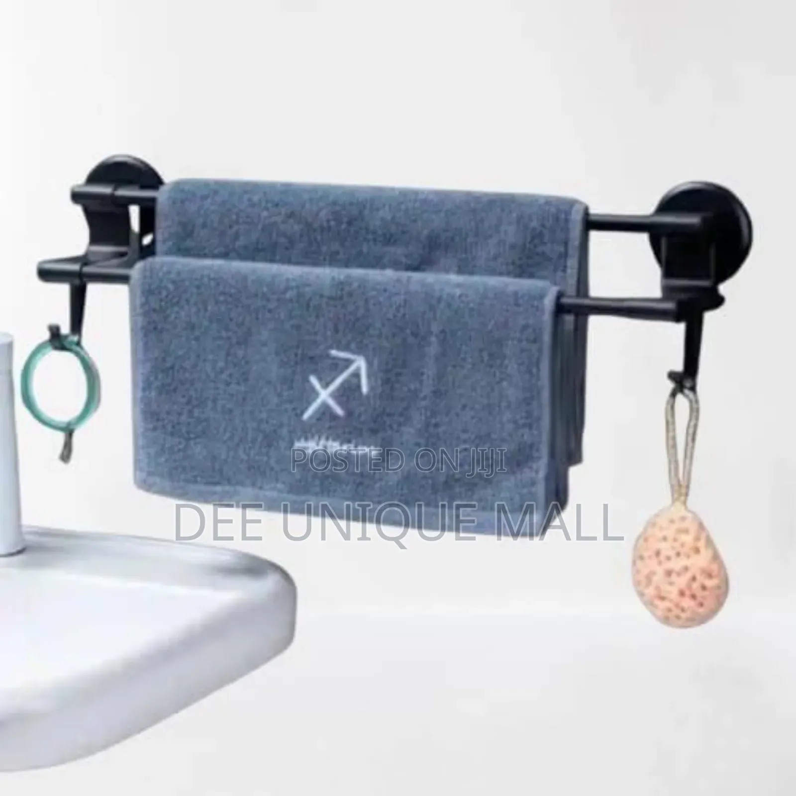 Bathroom Towel Hanger With Hooks