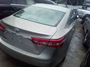 Toyota Avalon 2014 Gold