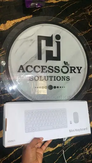 2.4 GHZ Wireless Mini Keyboard and Mouse