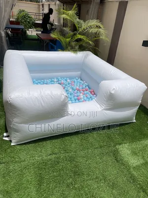 Inflatable Ball Pit and Balls for Kids
