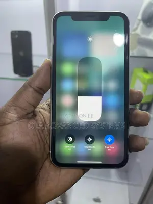Apple iPhone 11 128 GB White
