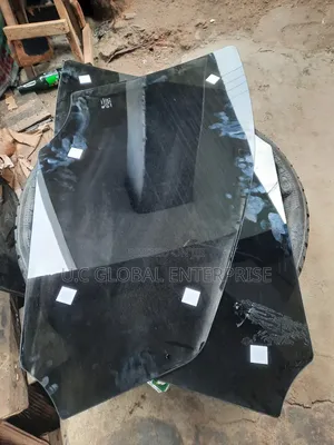 Tirect Tinted Glass For Mercedes Ml350 W164 2010 Available