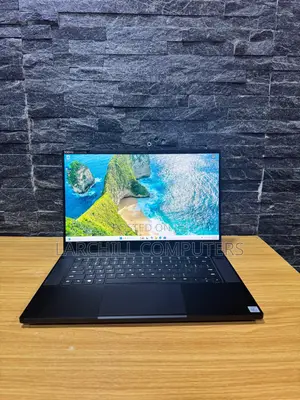 Laptop Razer Blade Advanced 16GB Intel Core I7 SSD 1T