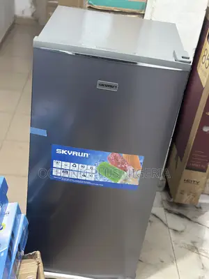 Sleek Design Skyrun 160 Liters Refrigerator (Bcd-160hc).