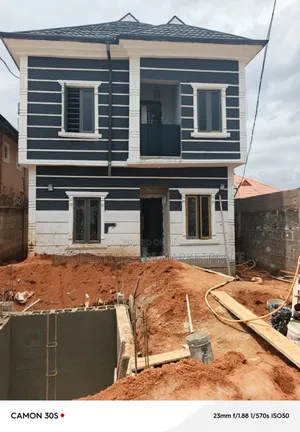 Mini Flat in Ayobo for rent