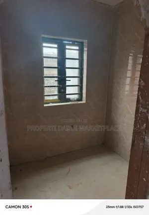 Mini Flat in Ayobo for rent