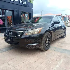 Photo - Honda Accord 2010 Black