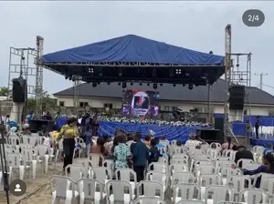 Stage Lighting Effect and Screen