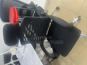 Mesh Swivel Office Chair