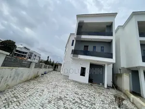 5bdrm Duplex in Wuye for sale