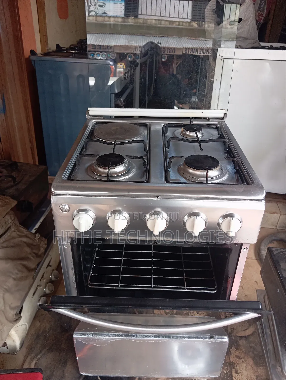 Pre-Owned Standing Gas Cooker