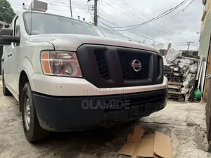 Nissan NV200 2015 White