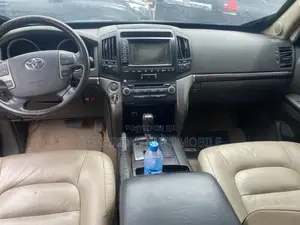 Toyota Land Cruiser 4.5 V8 GXR 2008 Black