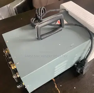 Debeaking Machine
