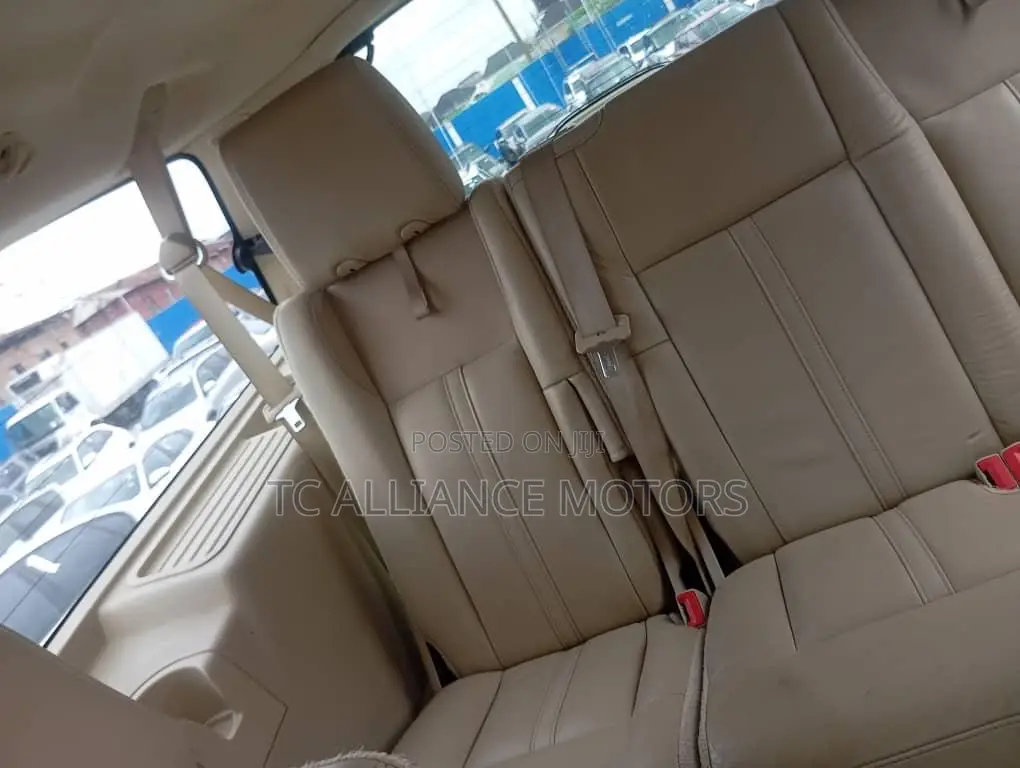 Lincoln Navigator Reserve 4x4 2016 White