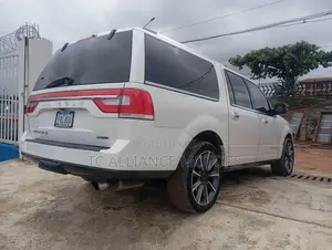 Lincoln Navigator Reserve 4x4 2016 White