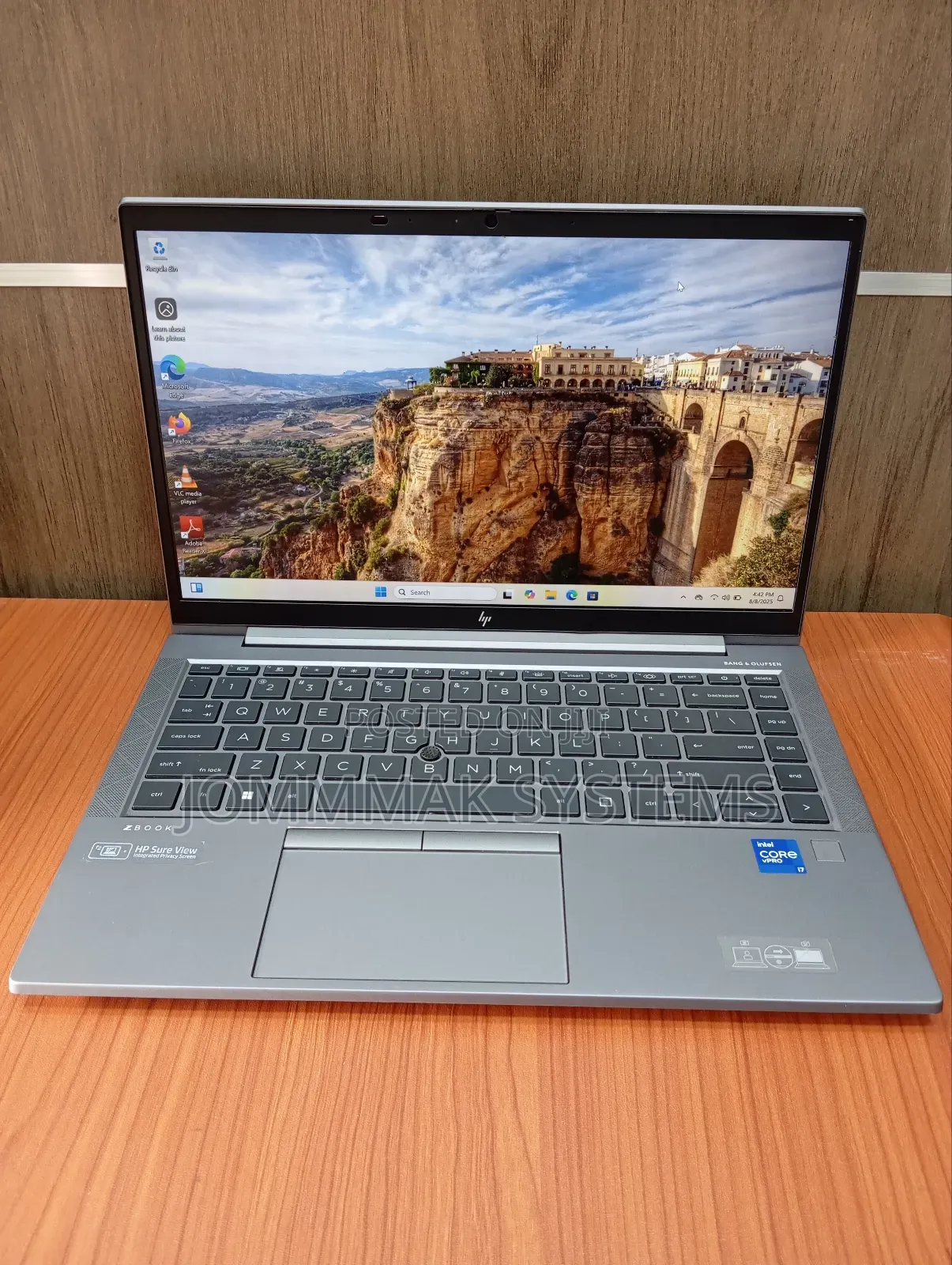 Laptop HP ZBook Firefly G8 16GB Intel Core I7 SSD 512GB