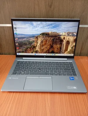 Laptop HP ZBook Firefly G8 16GB Intel Core I7 SSD 512GB