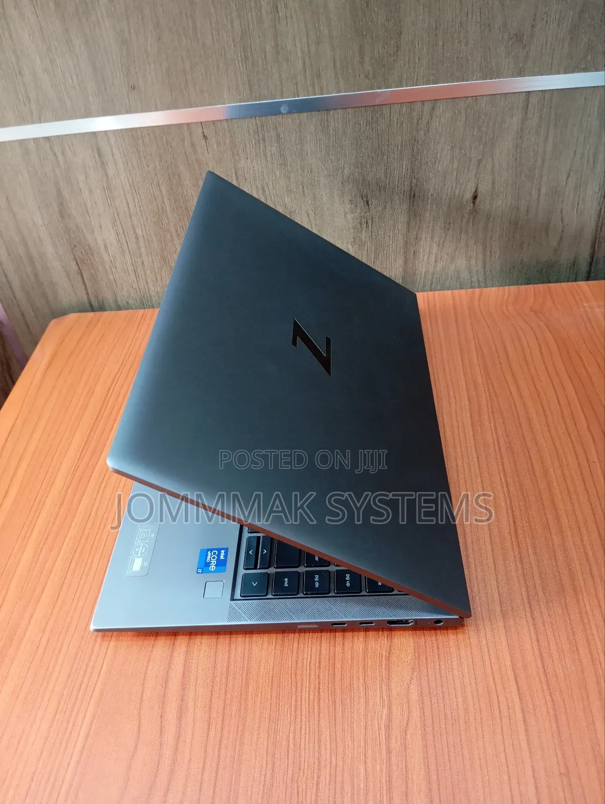 Laptop HP ZBook Firefly G8 16GB Intel Core I7 SSD 512GB