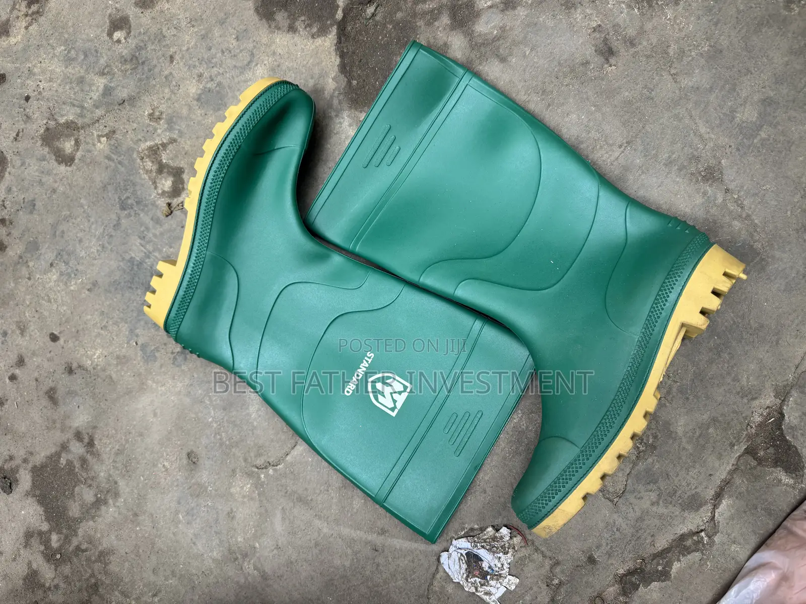 Durable Green Rainboot Available In Sizes