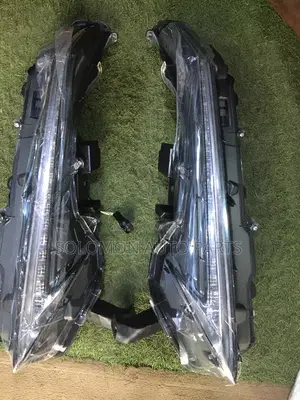 Nx250 Nx300h Front Bumper Light