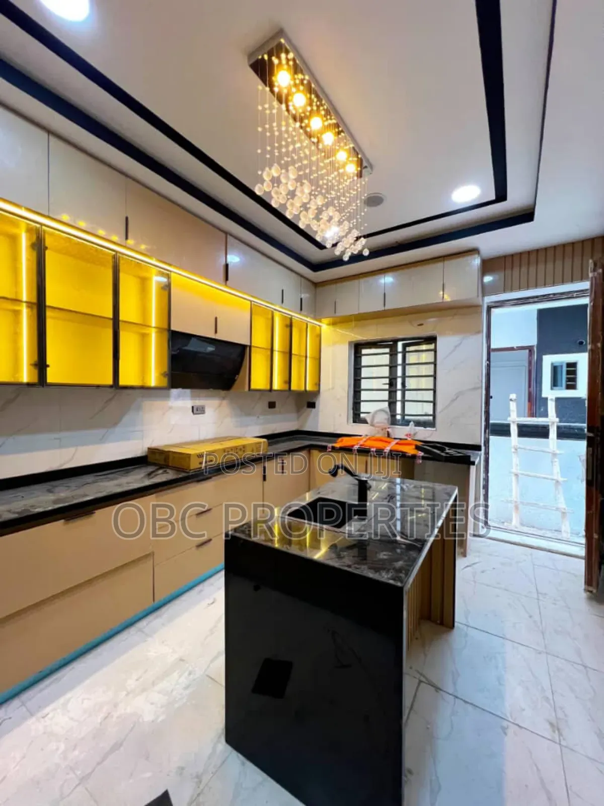 6 Bedrooms Fully Detached Duplex With Bq