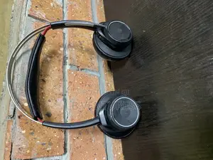 Plantronics Voyager Focus Uc Bluetooth Headset