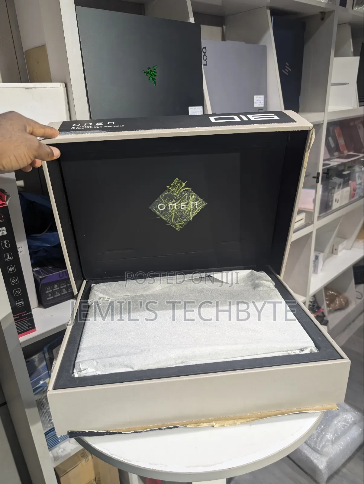 New Laptop HP Omen Max 16 32GB Intel Core Ultra 9 SSD 2T
