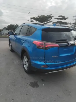 Toyota RAV4 SE AWD (2.5L 4cyl 6A) 2016 Blue