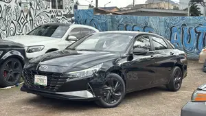 Hyundai Elantra 2021 Black