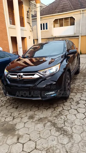 Honda CR-V Touring FWD 2018 Black