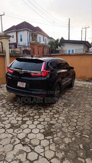 Honda CR-V Touring FWD 2018 Black
