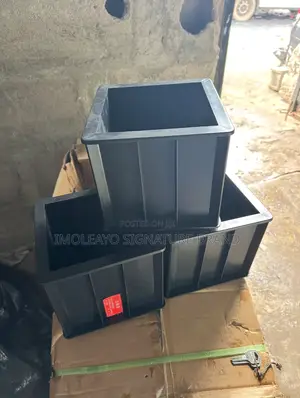 Concrete Cube Mould