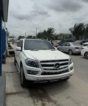 Mercedes-Benz GL-Class GL450 4MATIC 4dr SUV AWD (4.7L 8cyl Turbo 7A)