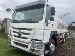 Howo 371 Water Tanker White