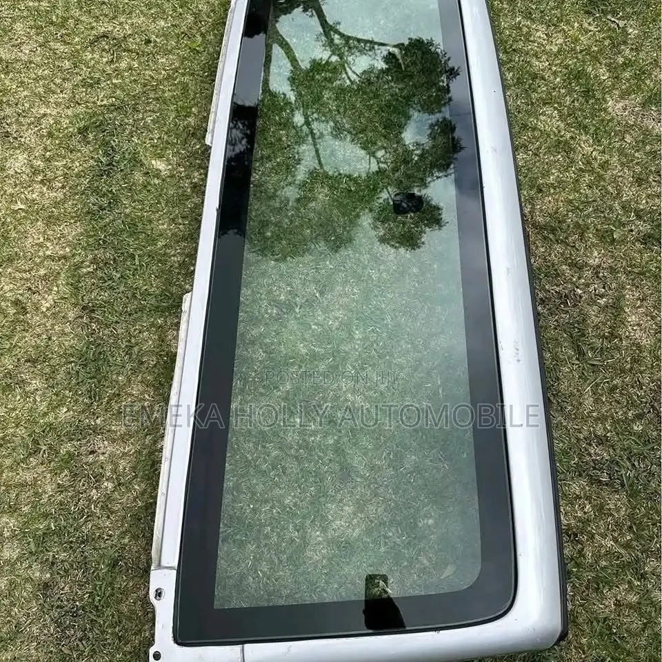 Direct Tokunbo Front Windscreen Assembly for Jeep Wrangler Jk