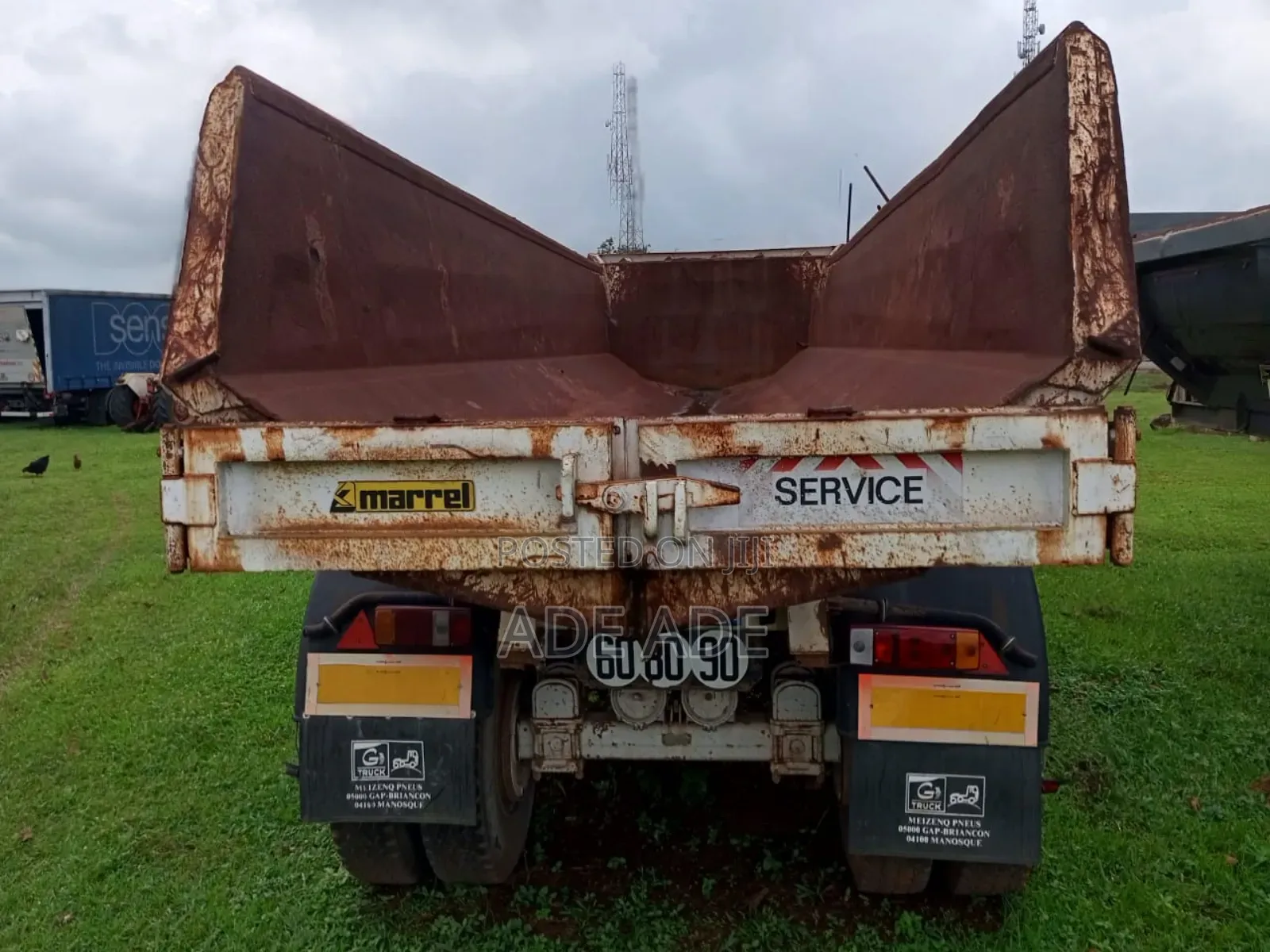Tipping Bucket