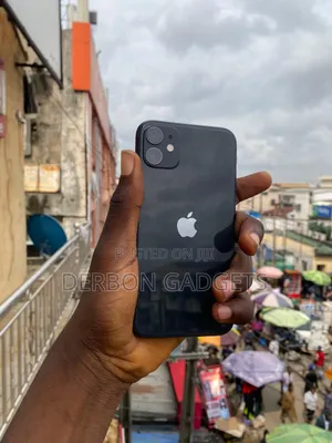 Apple iPhone 11 64 GB Black