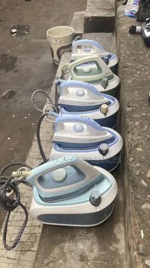 Philip Steam Iron