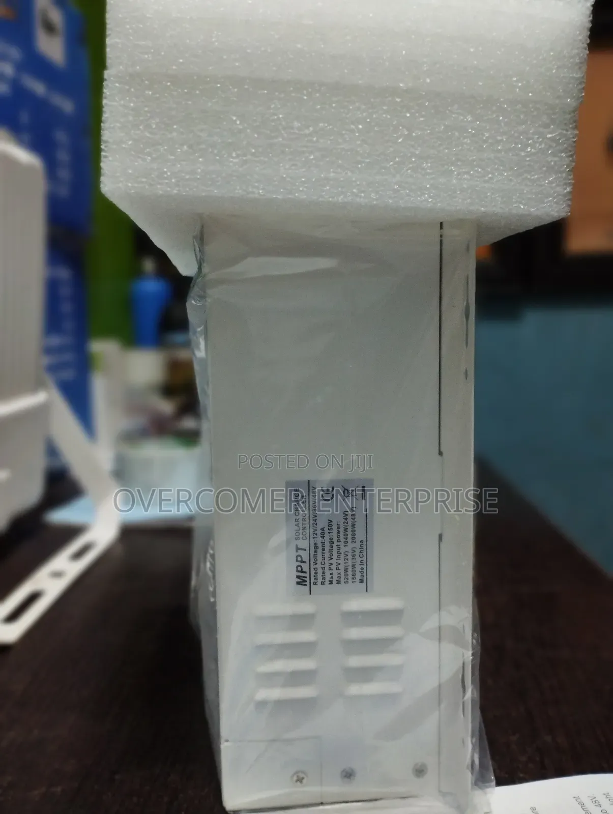 MPPT Charge Controller 120ah