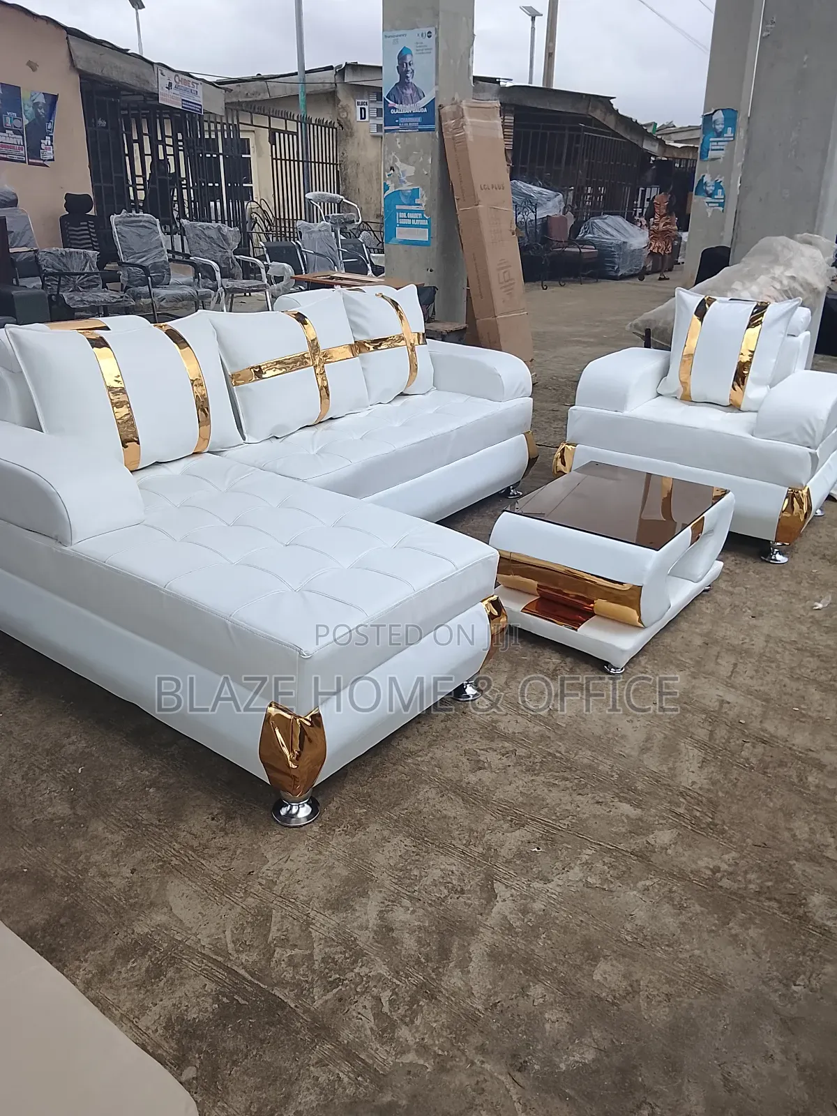 Odogwu Executive L-Shape Cushing's White