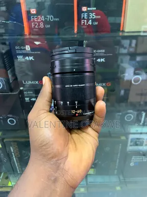 Lumix Lens 12-60mm F2