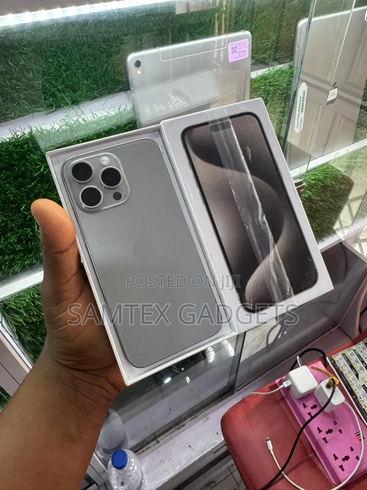 Apple iPhone 15 Pro Max 256 GB Gray