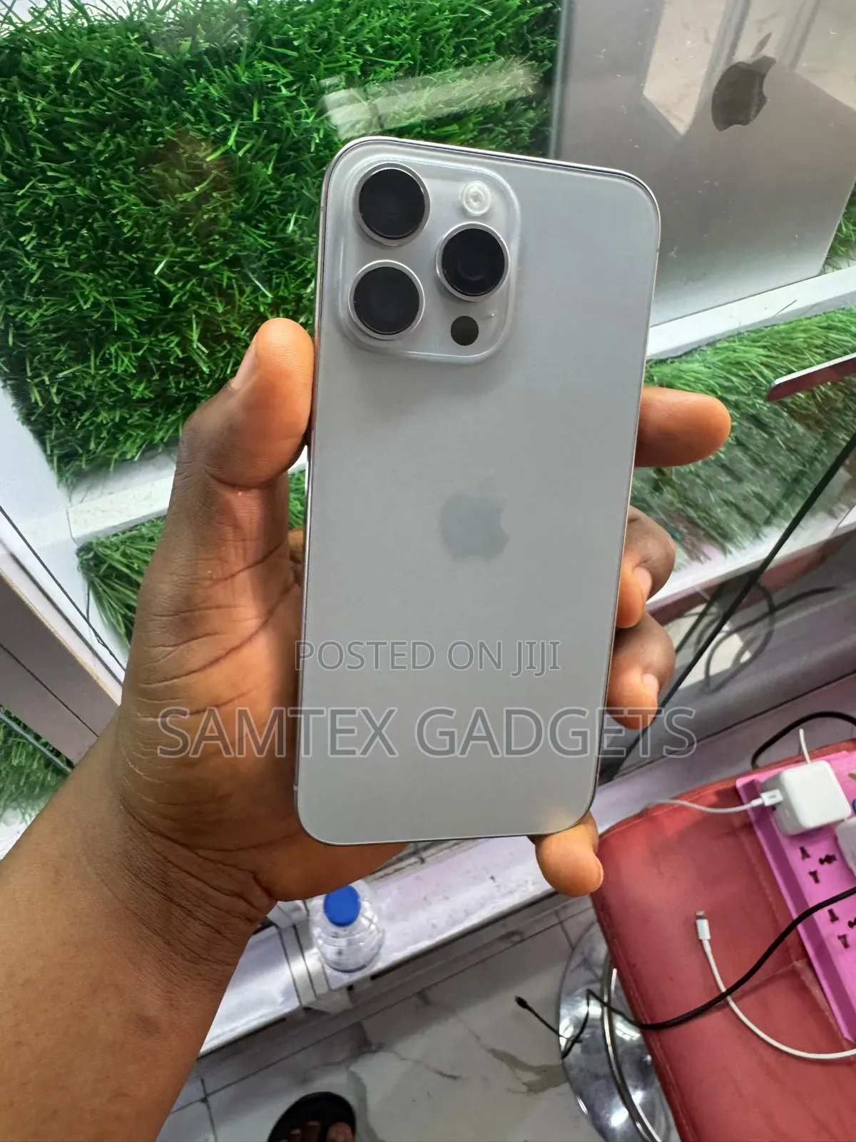 Apple iPhone 15 Pro Max 256 GB Gray