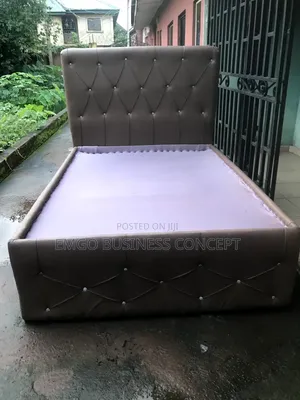 Brown Bedframe 6x4ft